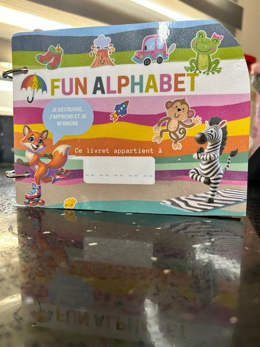 FUN ALPHABET : JE DÉCOUVRE, J’APPRENDS ET JE M’AMUSE